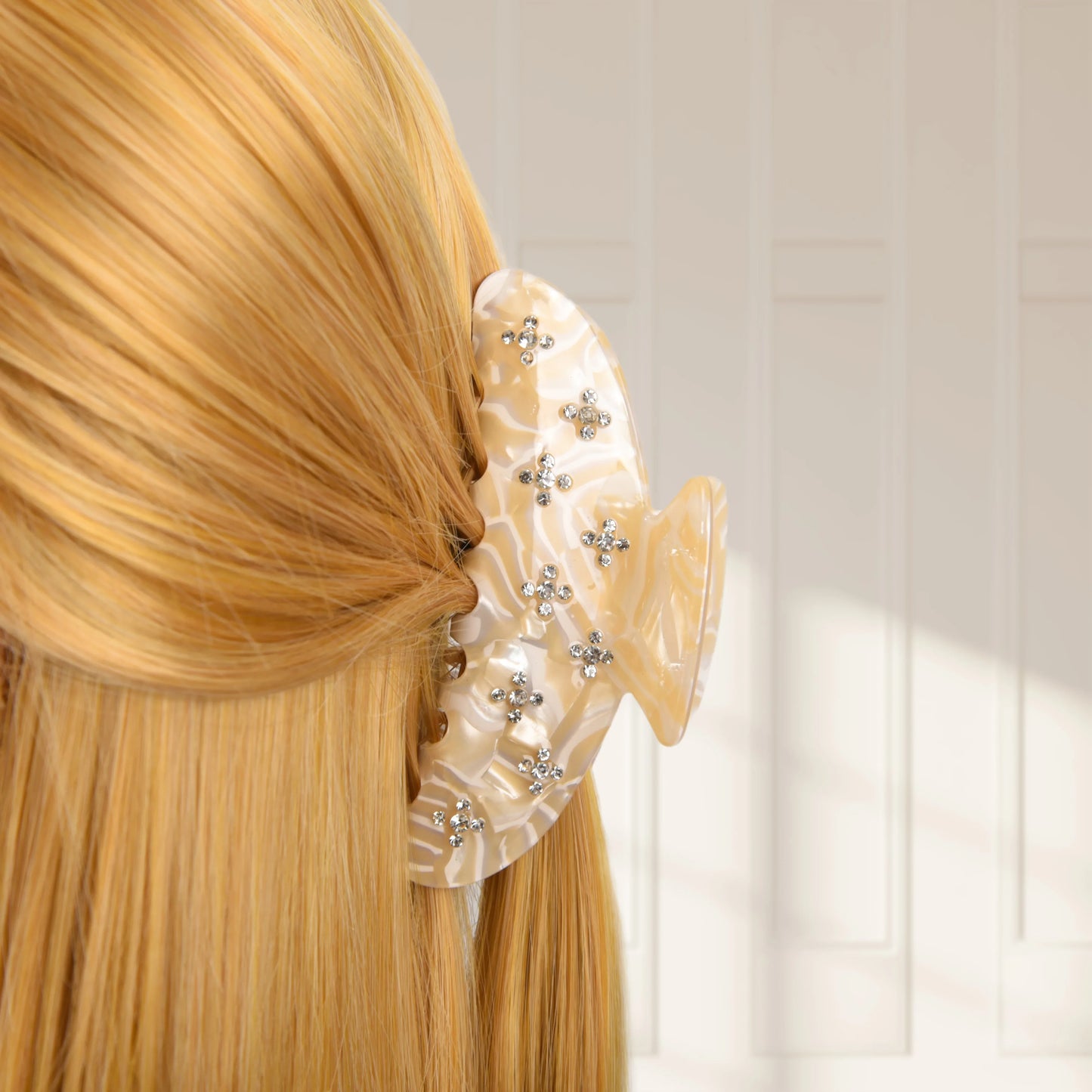 Éclat Hair Claw Clip