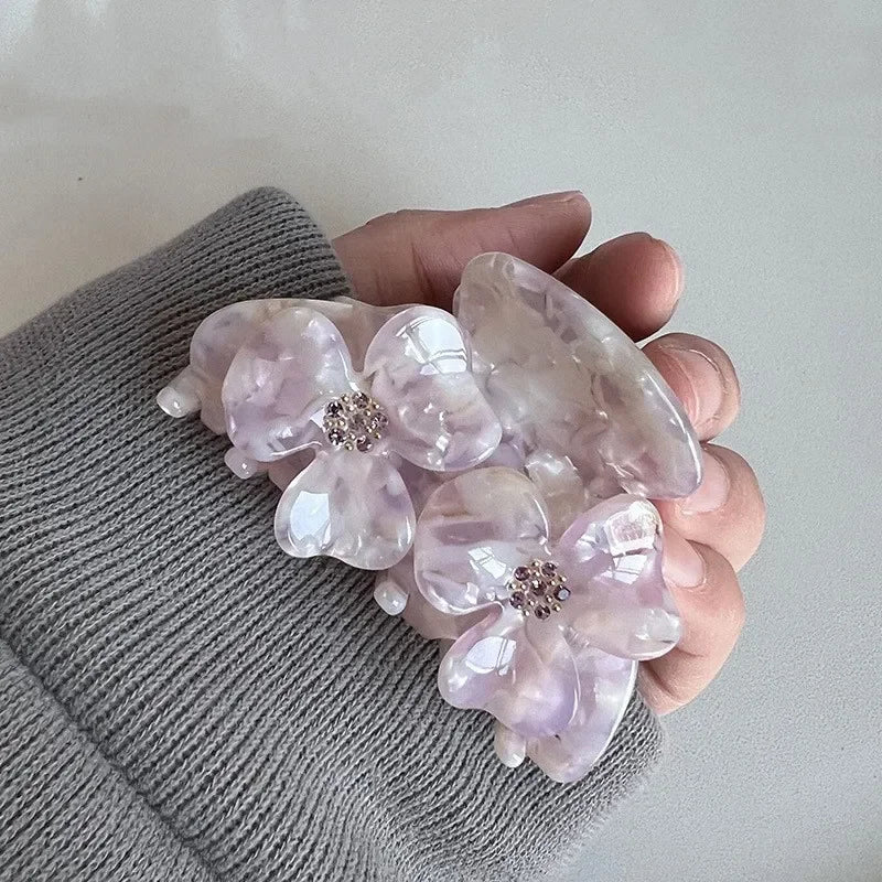 Fleur Hair Claw Clip