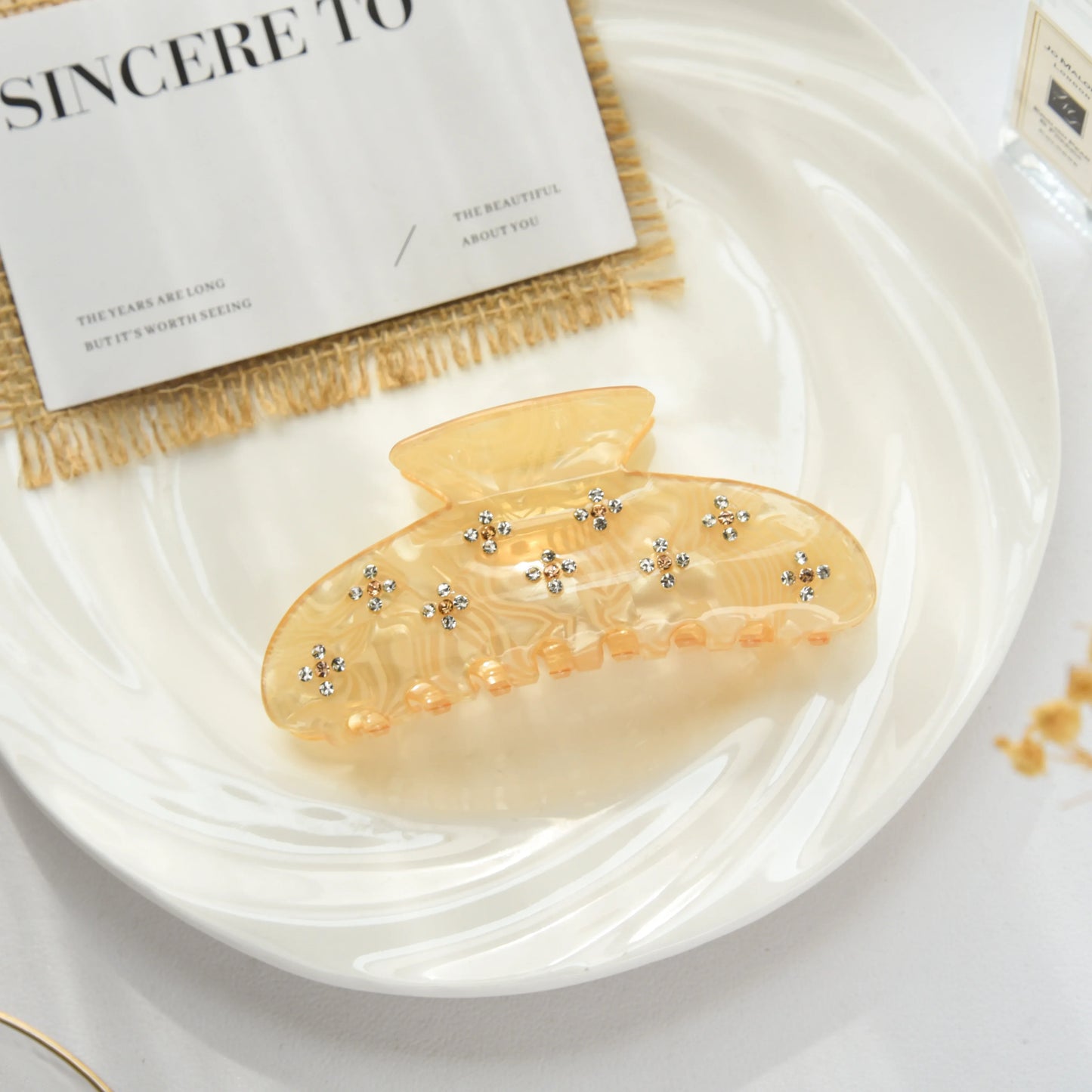 Éclat Hair Claw Clip