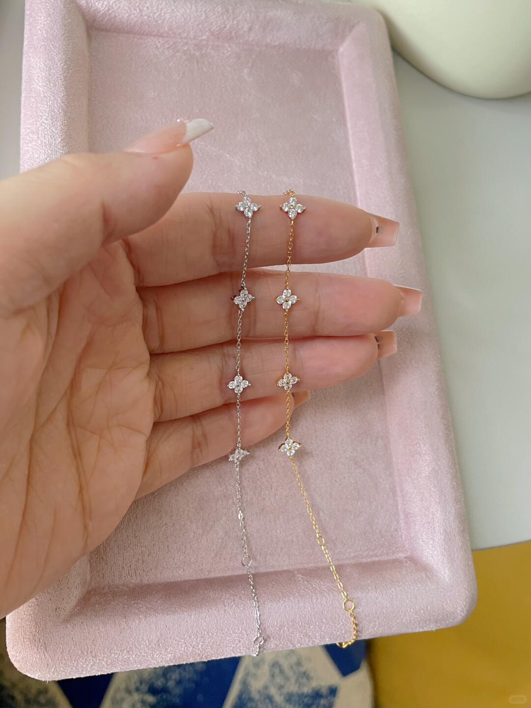 Crystal Flower Bracelet 
