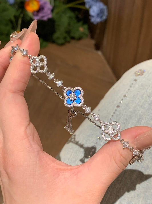 Qimeng Sweet Cherry" Vintage Mother-Of-Pearl Four-Leaf Clover Bracelet with Micro-Zirconia Inlay and Cutout Design