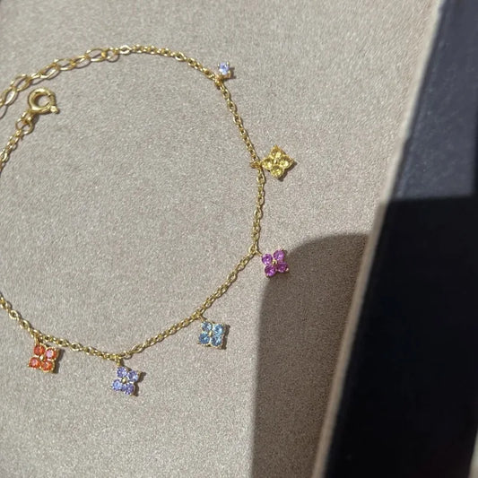2025 New Colored Crystal Flower Pendant Bracelet Women Fashion Personality Stainless Steel Bracelet Korean Jewelry Accessories
