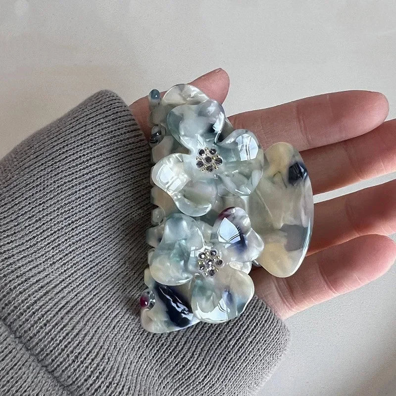 Fleur Hair Claw Clip